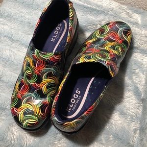 rainbow pattern nurse klogs women’s size 7.5